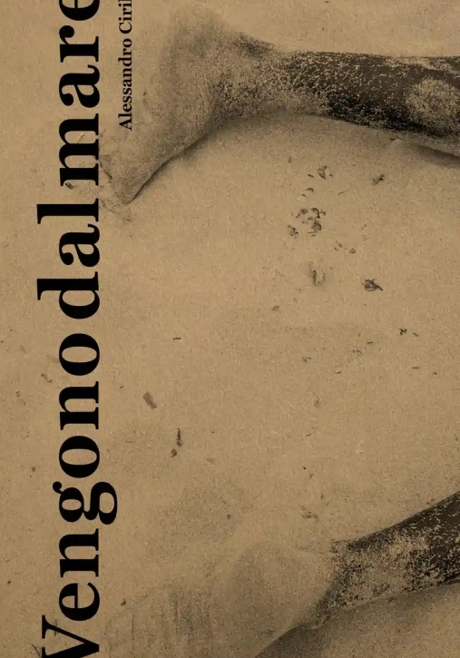 Immagine 0 di Vengono Dal Mare